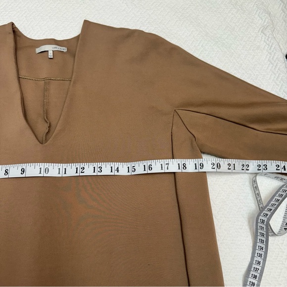 Oak + Fort Beige V-Neck 3/4 Sleeve Top Size S - Picture 10 of 12